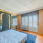 Palas Apartments