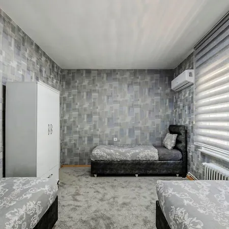 公寓式酒店 Palas Apartments