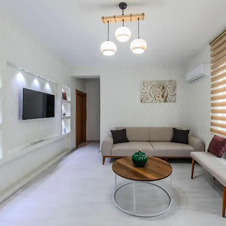 Palas Apartments 公寓式酒店