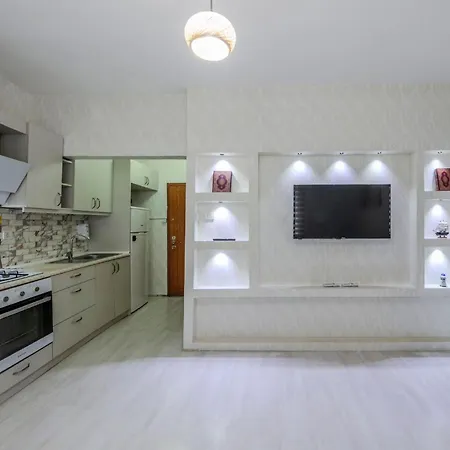 Palas Apartments 公寓式酒店 4*